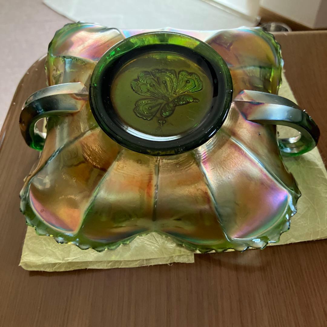 フェントン　カーニバルガラスのボンボンボウル　Butterfly アンティーク