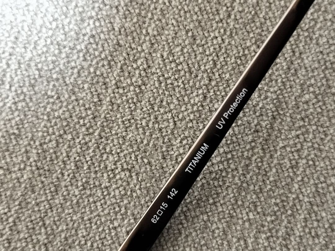 TUMI サングラス チタンフレーム UV保護 11-0004 Stylish