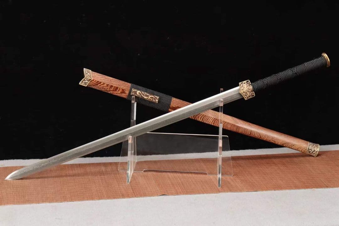 【特価の漢剣】 古兵器 武具　刀装具　日本刀　模造刀 居合刀 長尺