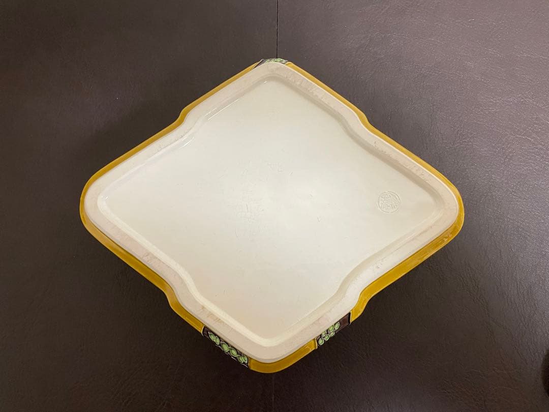 中村翠嵐　古代黄交趾　雪持松　食籠　共箱　共布　茶道具