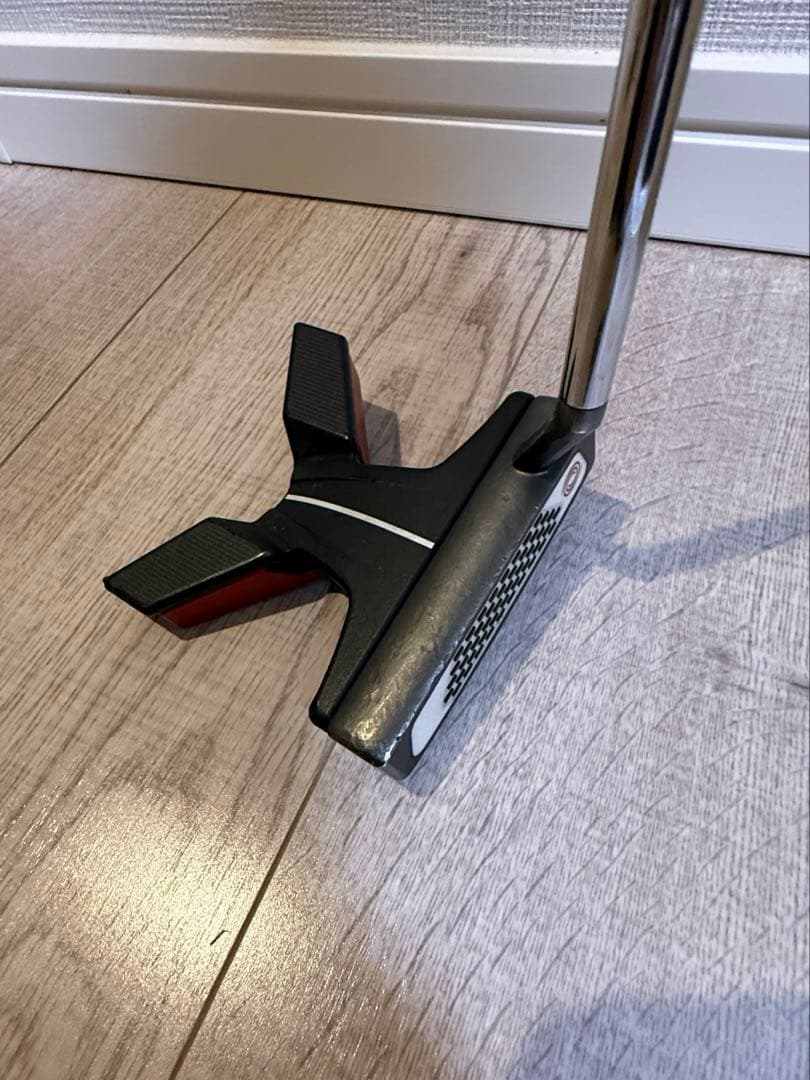 ODYSSEY EXO パター レッド
