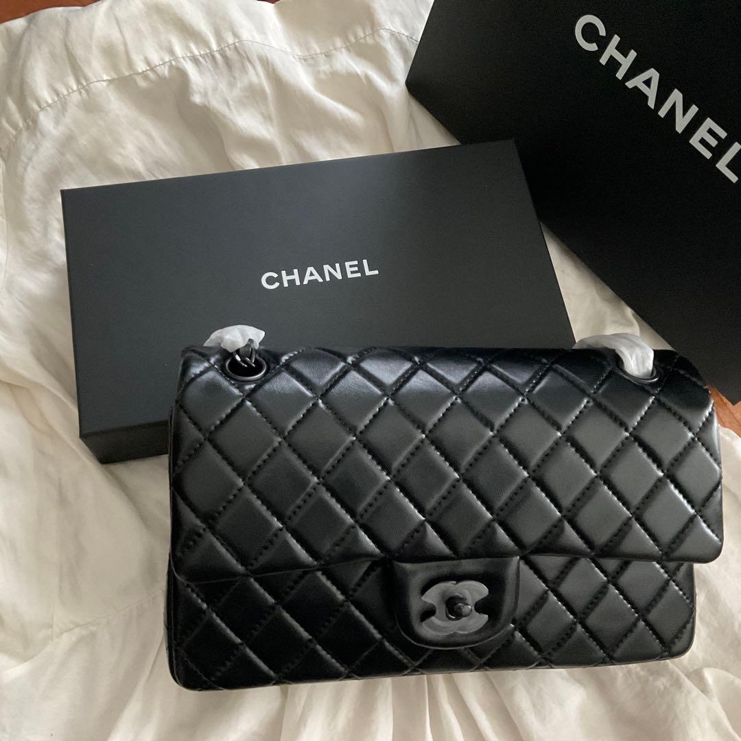 CHANEL マトラッセ　オールブラック ノベルティ