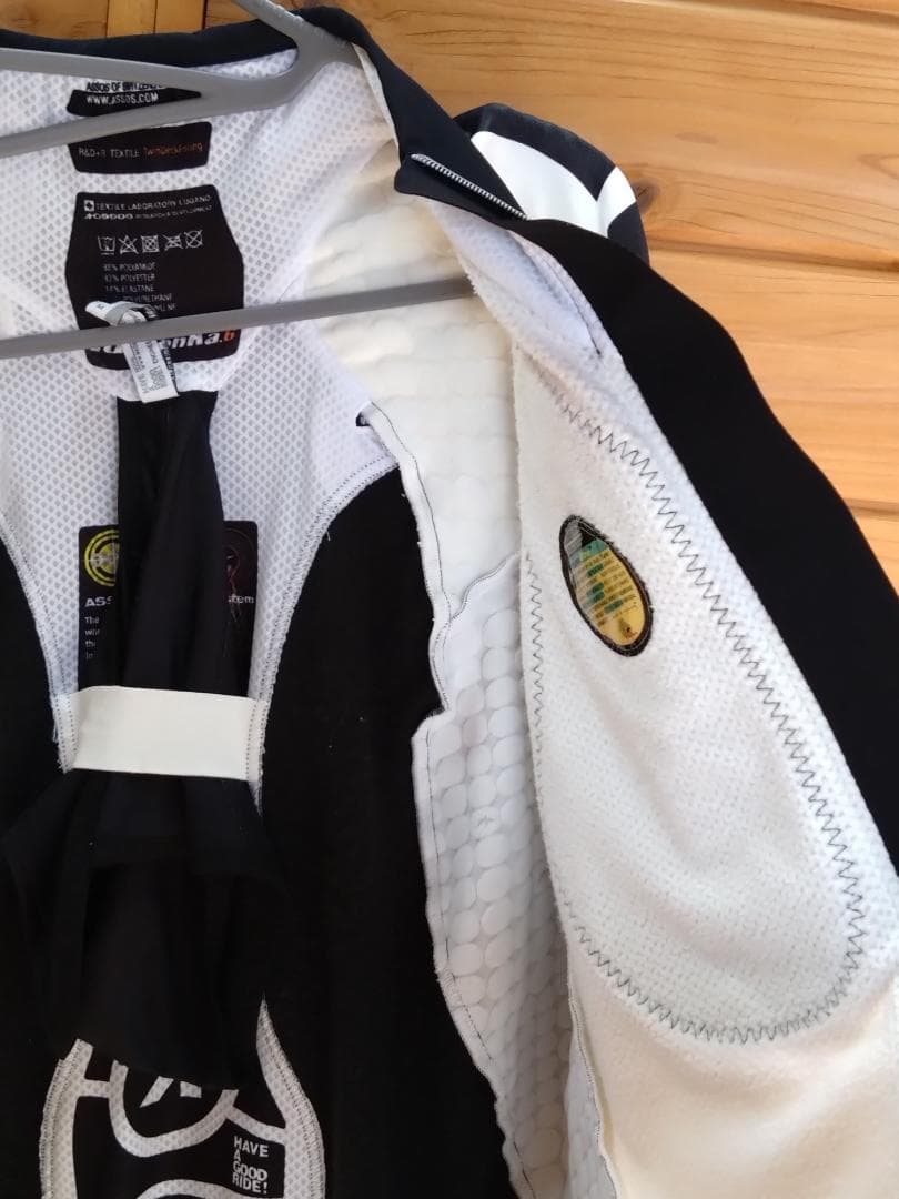 【値下げ】ASSOS iJ.bonka.6 Mille　ボンカジャケット M