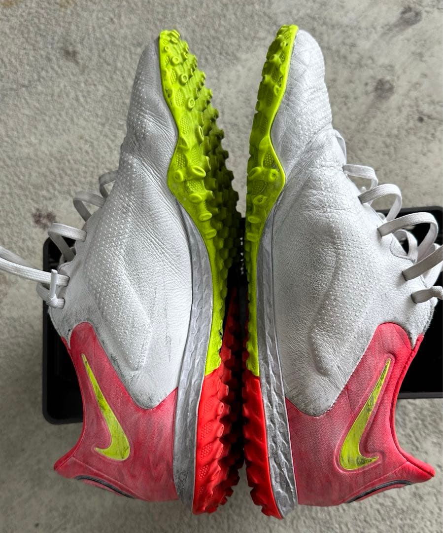 最終価格　ナイキ リアクト レジェンド 9 プロ TF 26cm ティエンポ