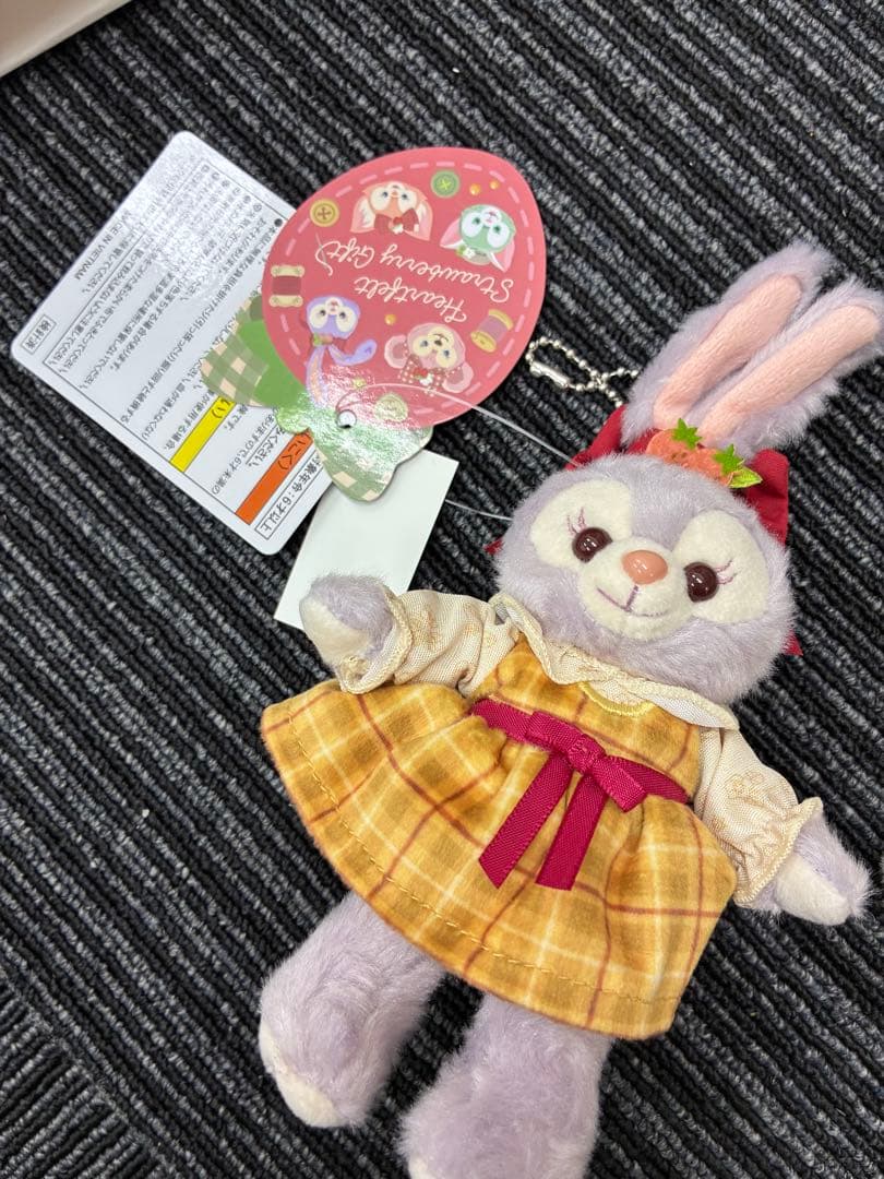 リーナベル　ステラルー　ぬいぐるみバッジ　ハートフェルトストロベリーギフト　2点