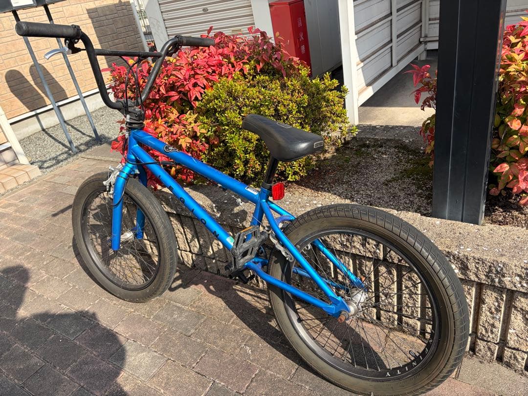 mon LEGION100 2020モデル　BMX 引き取り