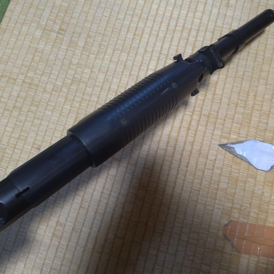 東京マルイ M3スーパー90 エアーコッキングショットガン　予備カートリッジ付き