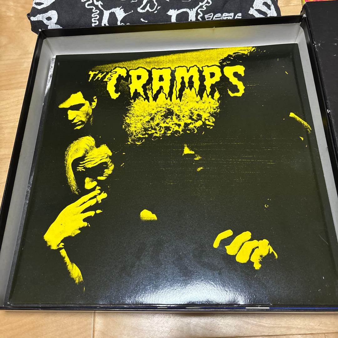 THE CRAMPS Tシャツとアルバムセット