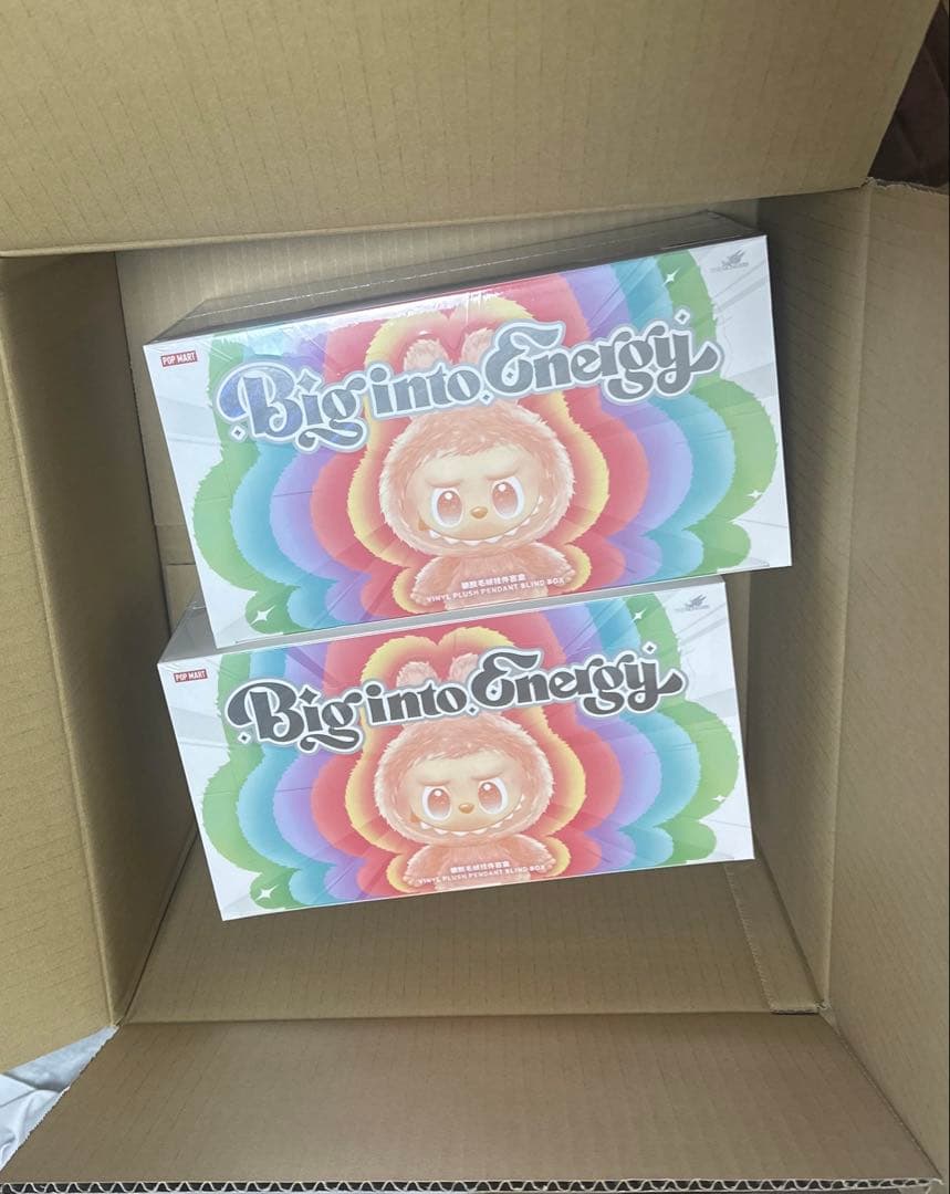 Labubu Big into Energy ぬいぐるみ　1アソートボックス