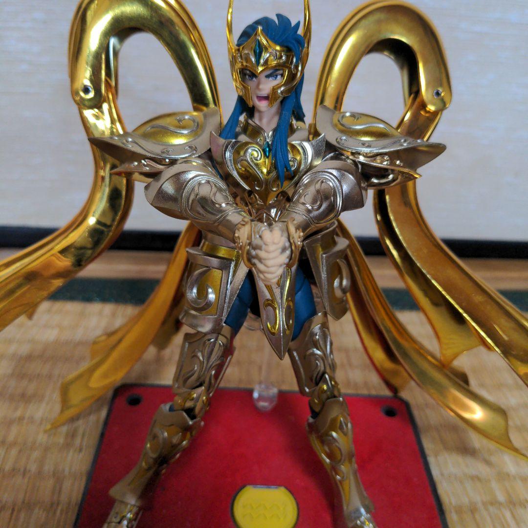 聖闘士聖衣神話EX アクエリアスカミュ フィギュア