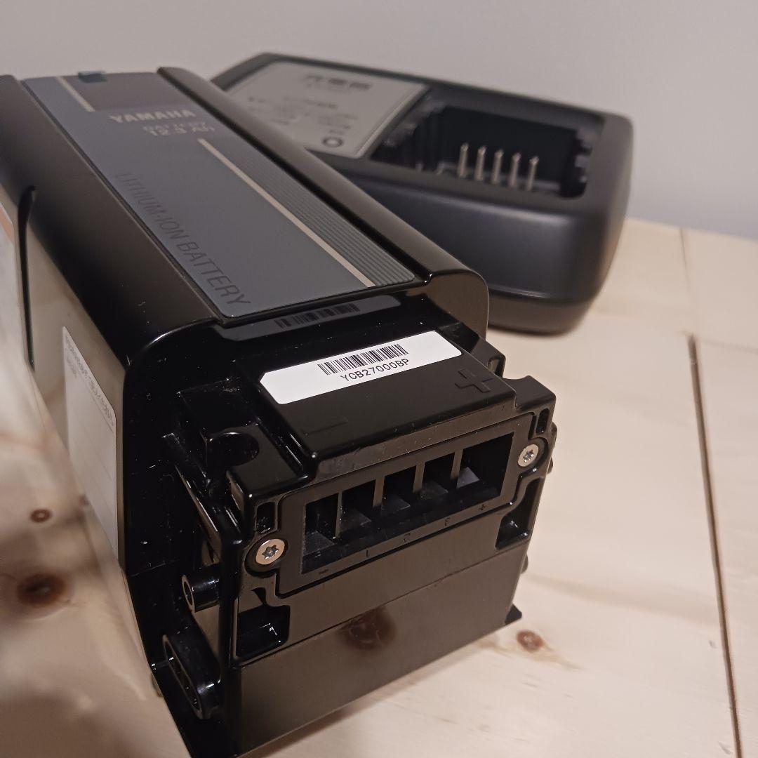ヤマハ 12.3Ah リチウムイオンバッテリー 充電器セット　PSEマーク