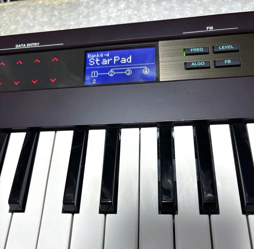 ピ*ン様 Yamaha Reface DX☆Decksaver ケース付き☆美品