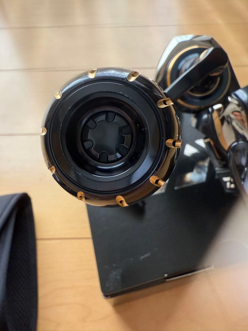 23ソルティガ 4000-XH ゴメクサスリールスタンド付