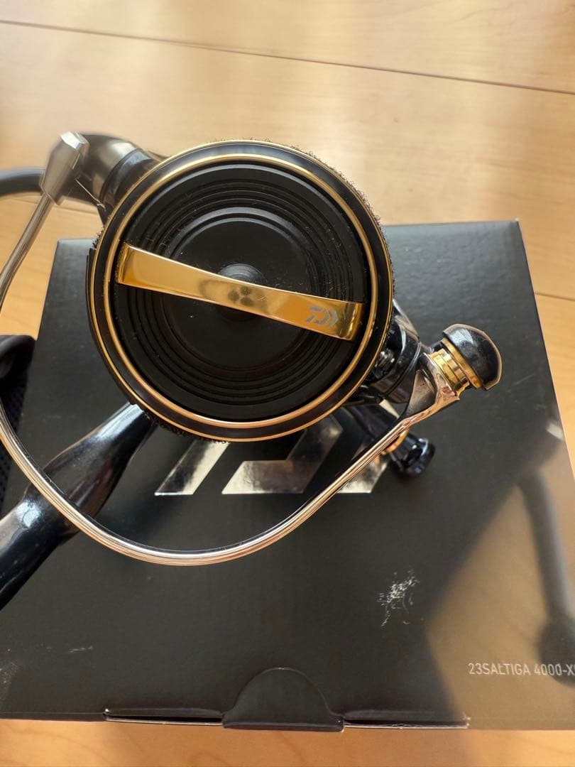 23ソルティガ 4000-XH ゴメクサスリールスタンド付