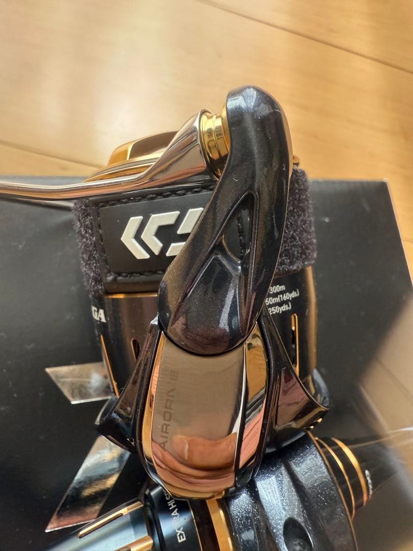 23ソルティガ 4000-XH ゴメクサスリールスタンド付