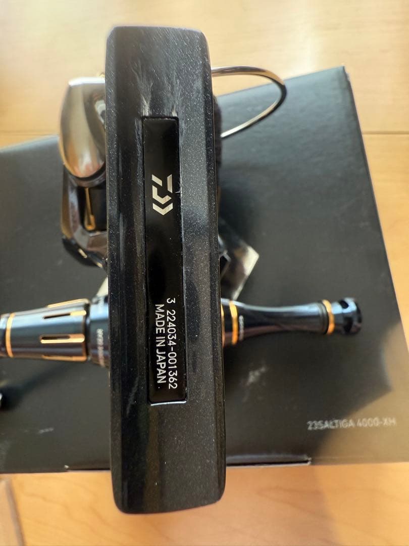 23ソルティガ 4000-XH ゴメクサスリールスタンド付