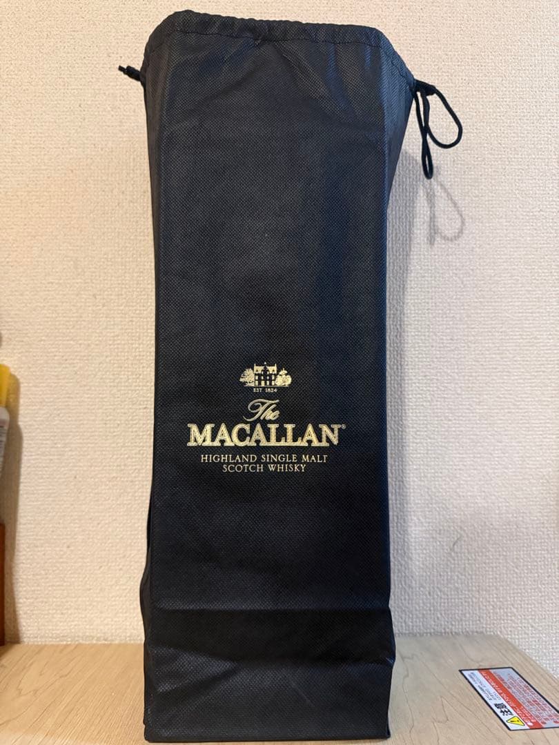 マッカラン25年　空ボトル