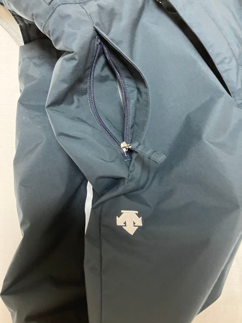 デサント 子ども用スキーウェア ※サイズ 120 130 140 調整可能