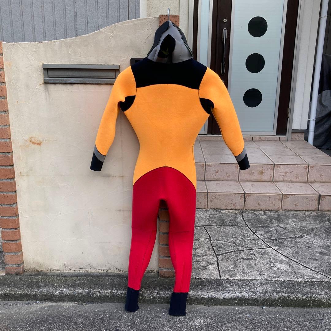 黒色セミドライスーツ5mm teamsnoopycat❗️