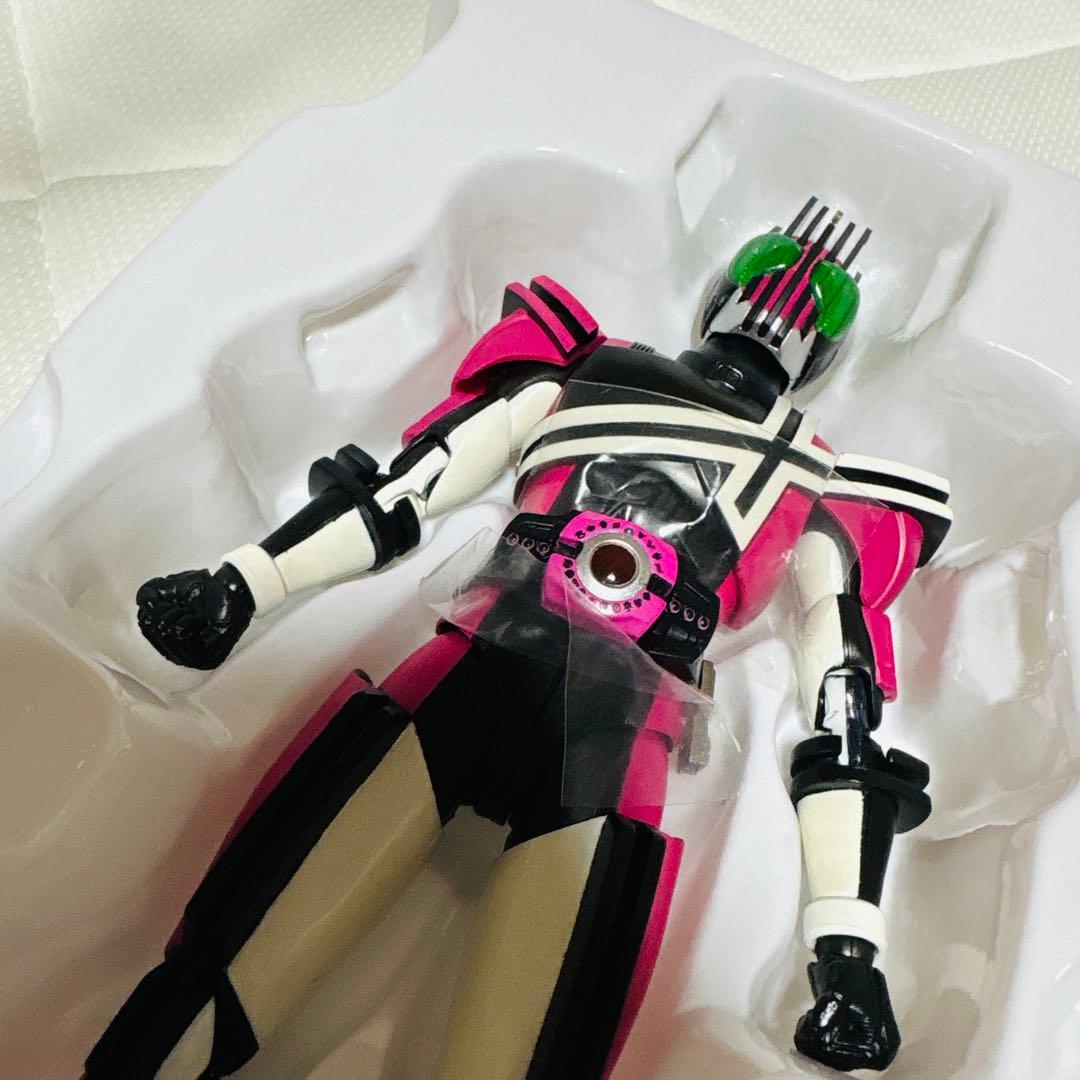 仮面ライダーディケイド 20周年記念版 フィギュア 真骨頂