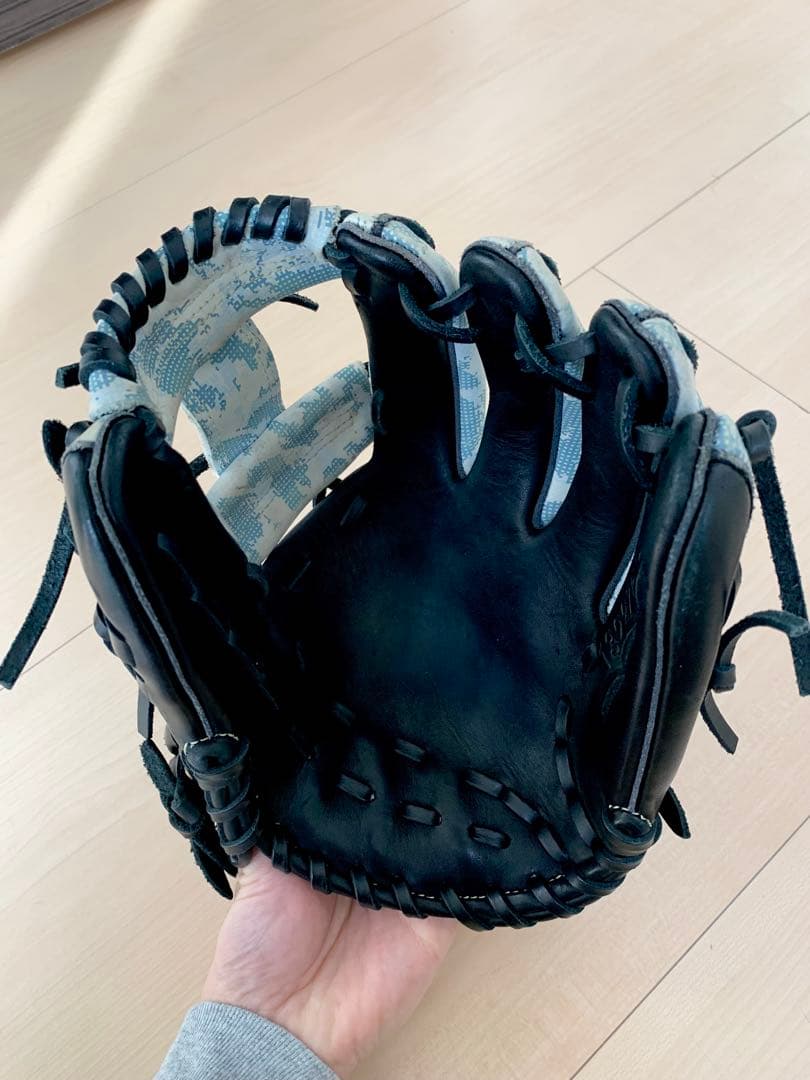 軟式グローブ アンダーアーマー