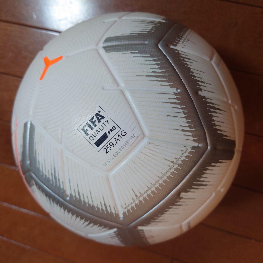 NIKE Merlin サッカーボール　ナイキ　マーリン　5号