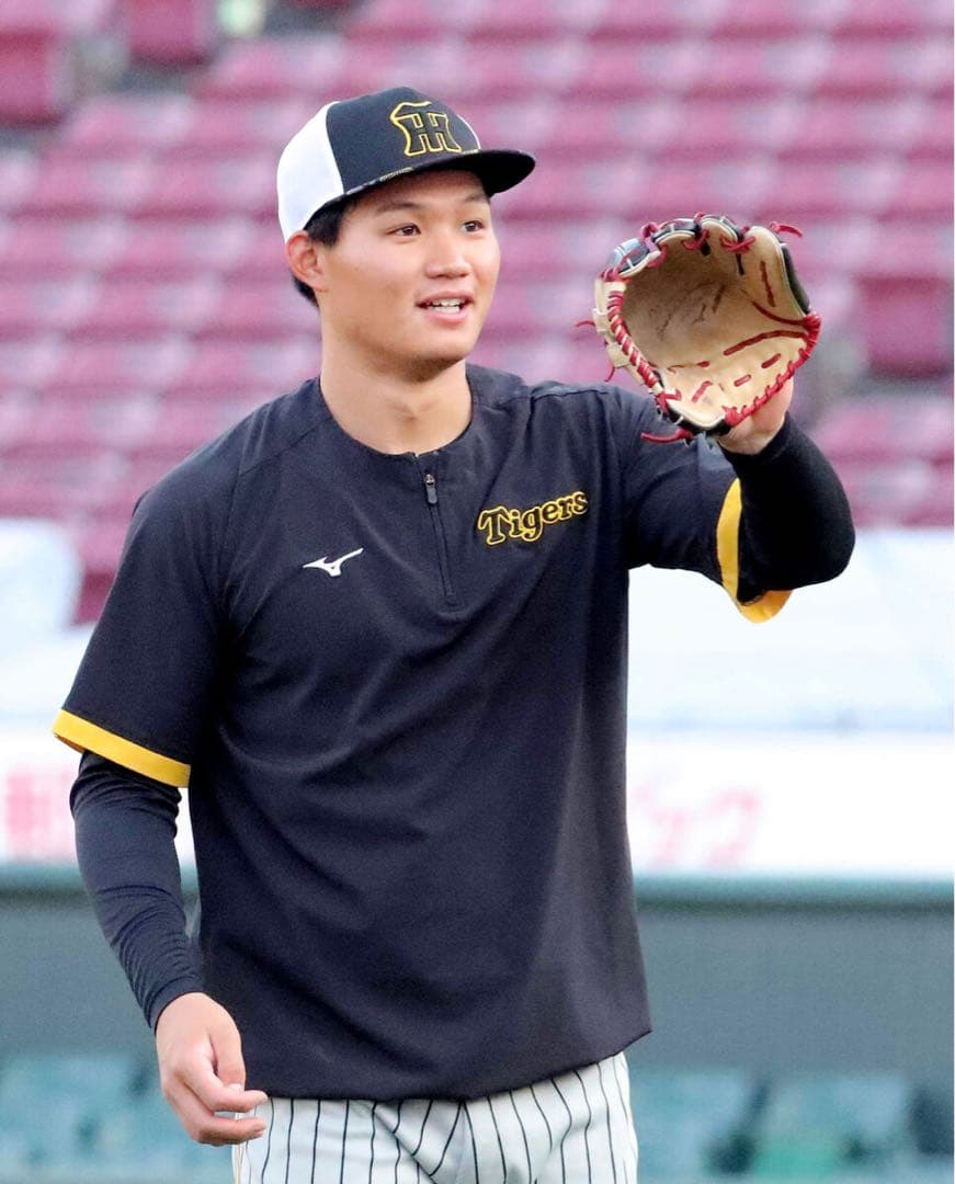 【値下不可】【定価39,600円】ミズノプロ　軟式　外野手用　佐藤輝明モデル