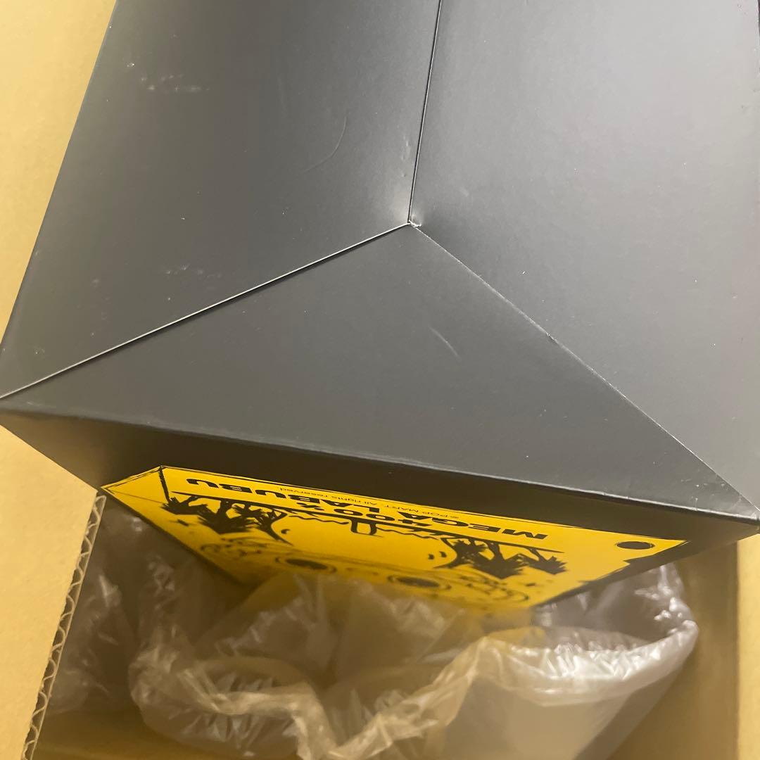 特撮 POP MART MEGA LABUBU 400% SKETCH