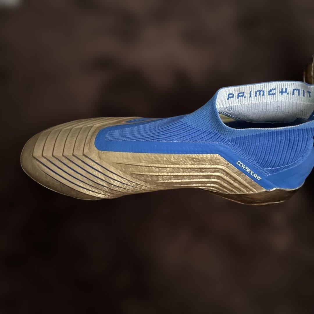adidas Predator ゴールド/ブルー シューズ26.5