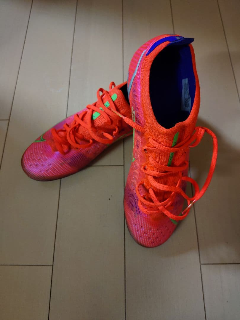 ナイキ マーキュリアル ヴェイパー