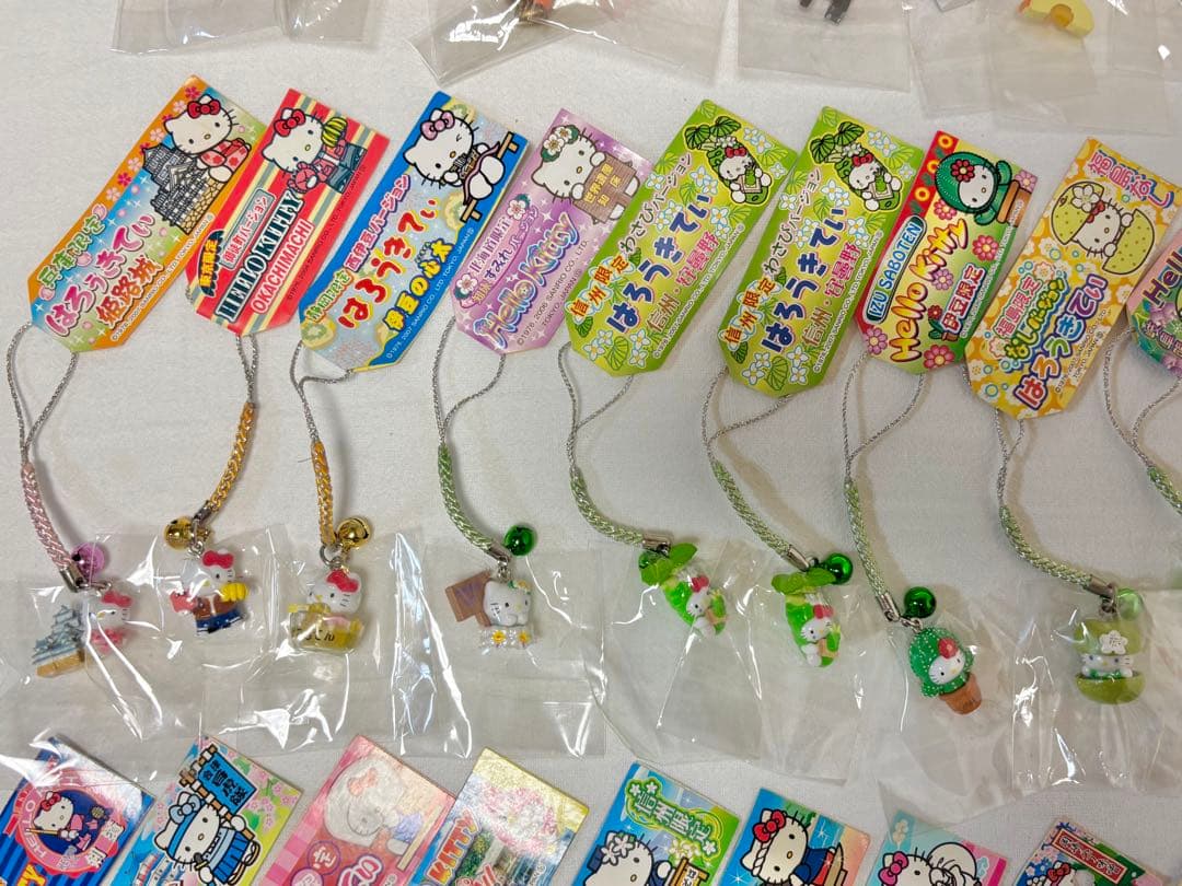 ご当地キティ ストラップ セット 全タグ付き50個(レア有)