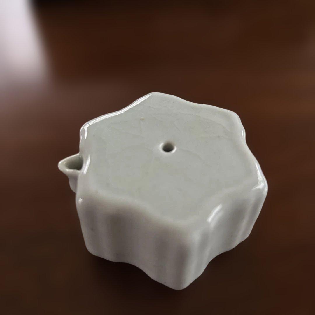 李朝風　青磁系　印あり（詳細不明）水滴 書道具・文房具コレクション　書道具用水滴