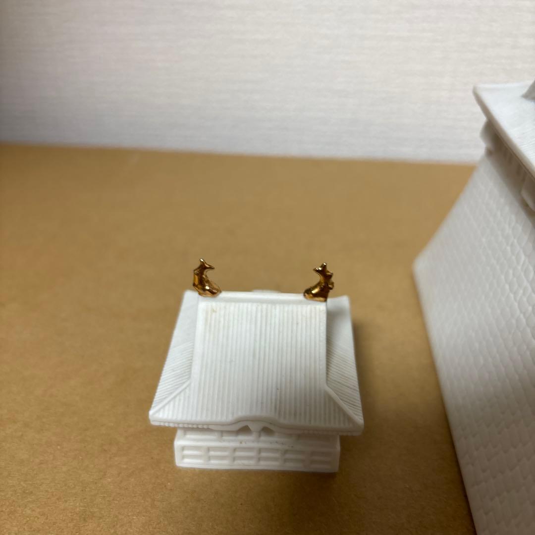 サントリーウイスキーローヤル　大阪城型ボトル　未開栓