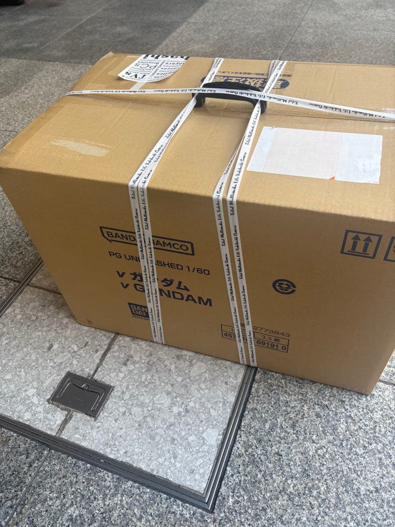 新品未開封　PG UNLEASHED 1/60 νガンダム