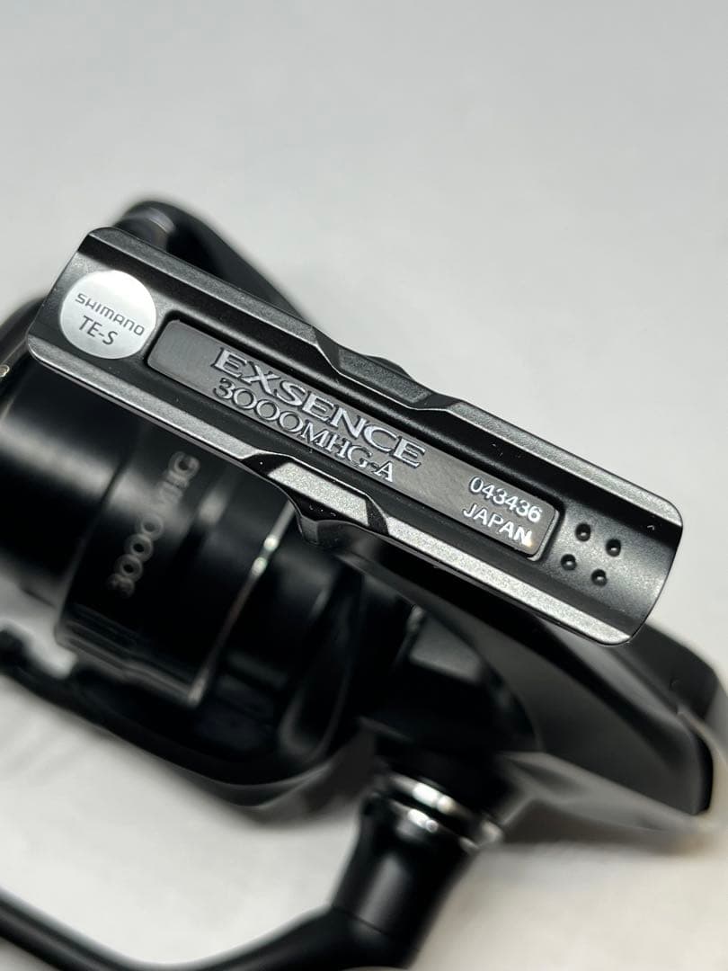 【新品未使用】シマノ スピニングリール 21エクスセンス 3000MHG
