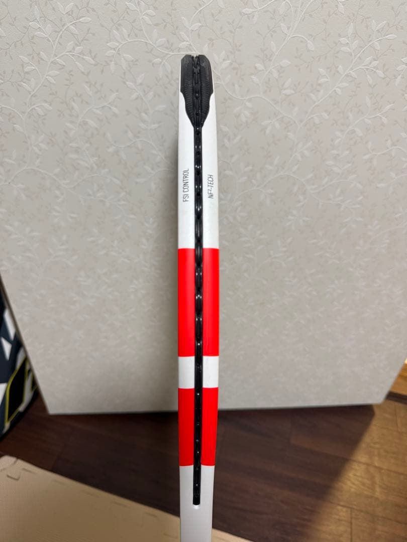 バボラ　ピュアストライク98 2024 16×19 G4