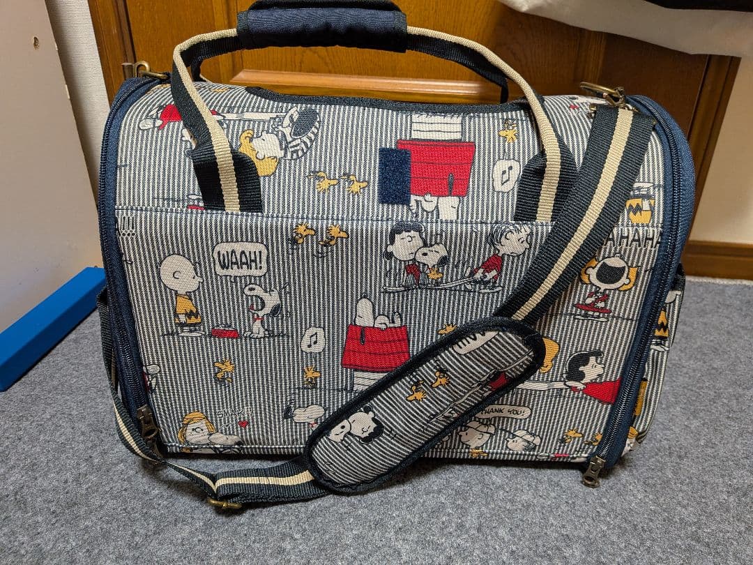 ピーナッツ　SNOOPY　スヌーピー　小型犬用　キャリーバッグ　ペットパラダイス