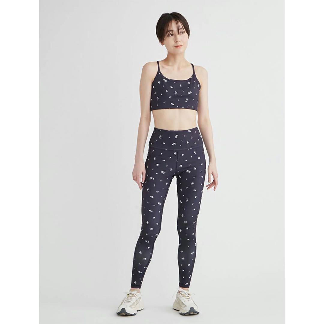 ミニフラワーUVカットブラトップ　ミニフラワーUVカットレギンス　セット　エミ