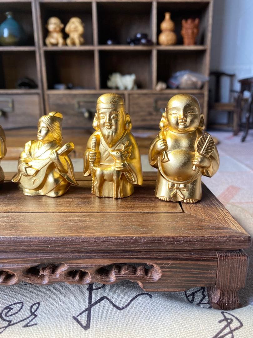 花台付き　七福神 大黒天 恵比寿天 置物 縁起物 金色 7体セット 商売繁