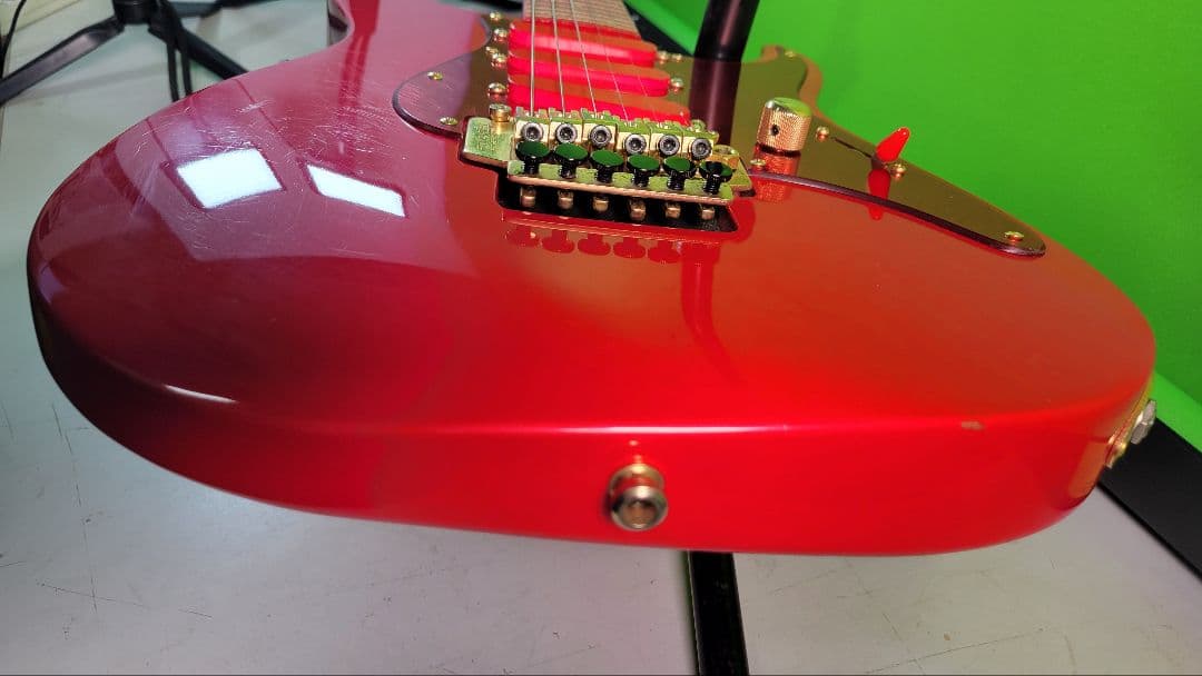 フェルナンデスエレキギターLA-CUSTOM.KKケース付