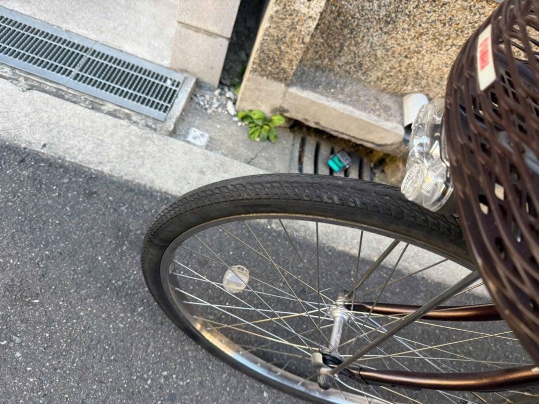 大阪府　ヤマハ　電動アシスト自転車 ブラウン 前カゴ付き