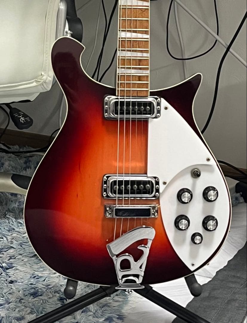 リッケンバッカーRickenbacker620 firegloコンディション良好