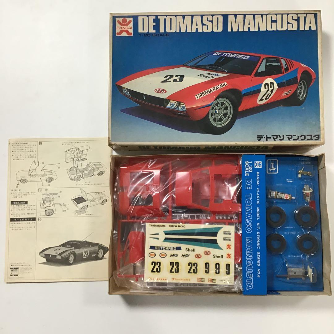 昭和　レトロな車プラモセット　バラ売り不可です。