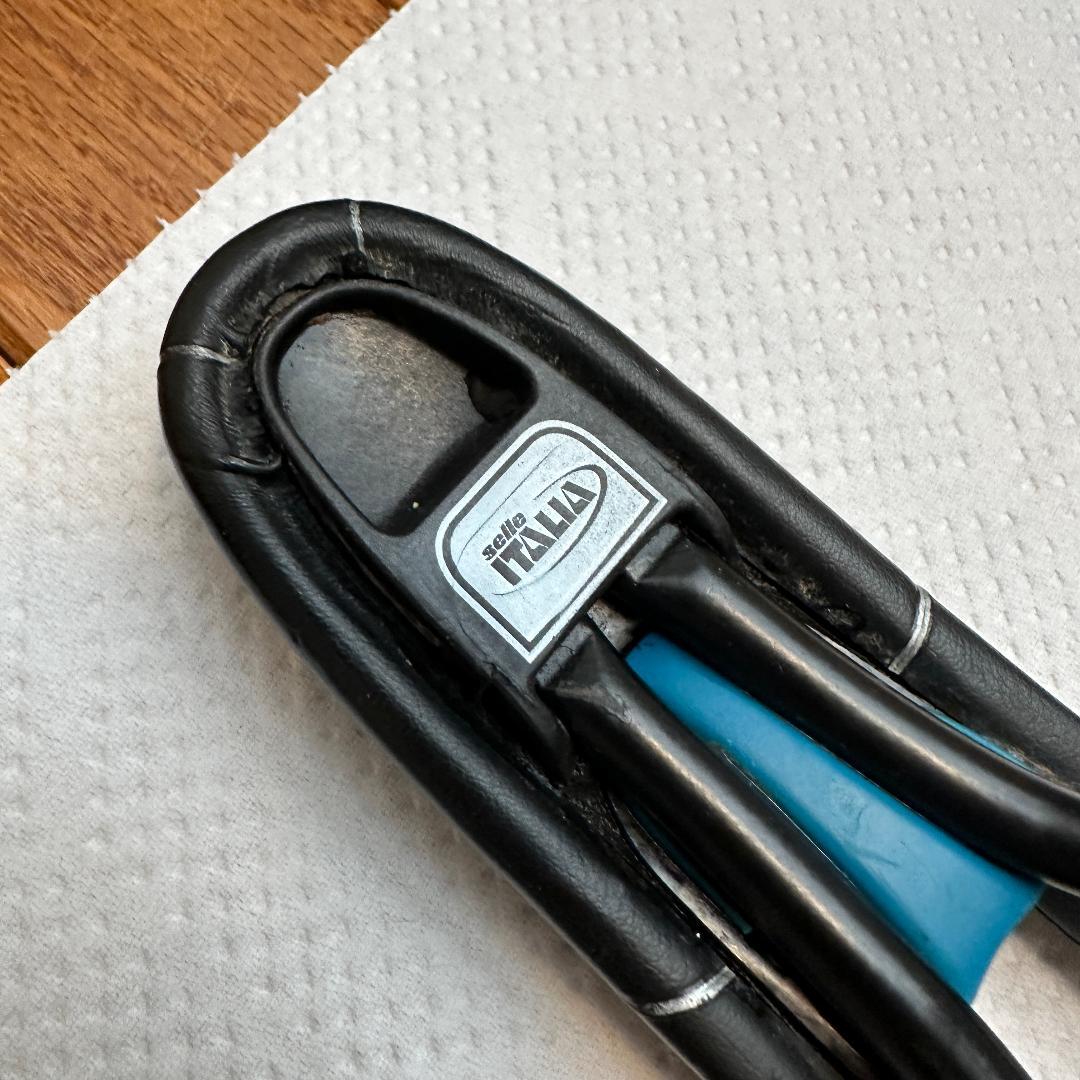 Selle Italia SLR Superflow 145mmサドル 中古 B