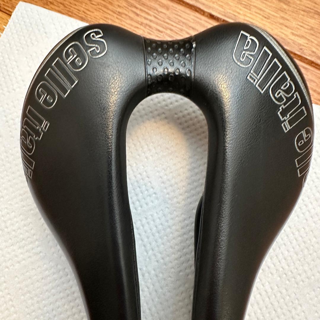 Selle Italia SLR Superflow 145mmサドル 中古 B