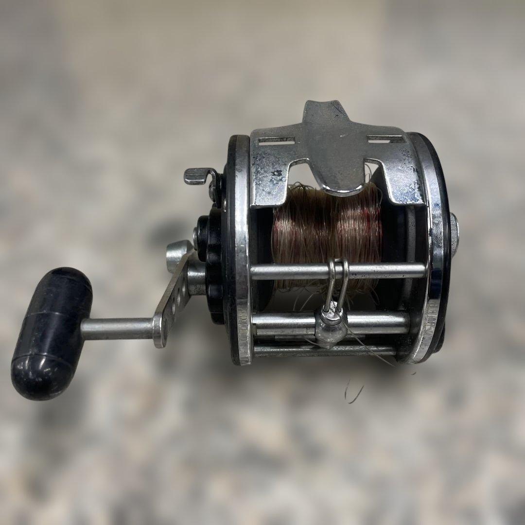 d*9様 ★DAIWA ダイワ Dynamic ST-60 フィッシングリール