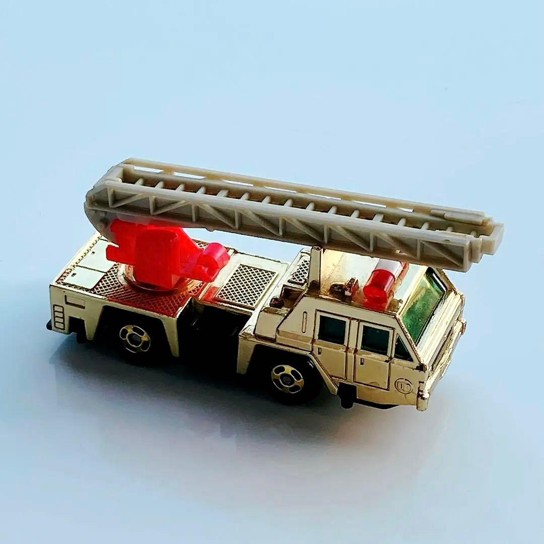 トミカ　ゴールド　No.22.43 日産ディーゼル　はしご車　1/120