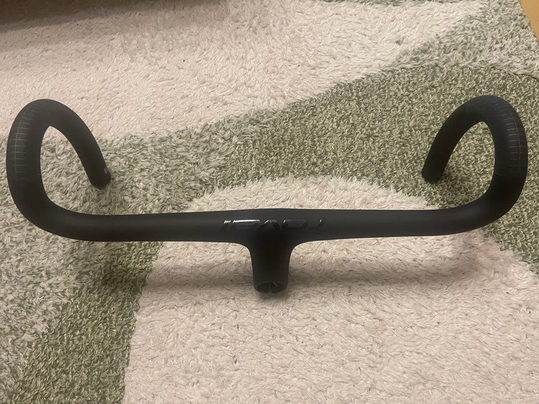 カーボンドロップハンドル