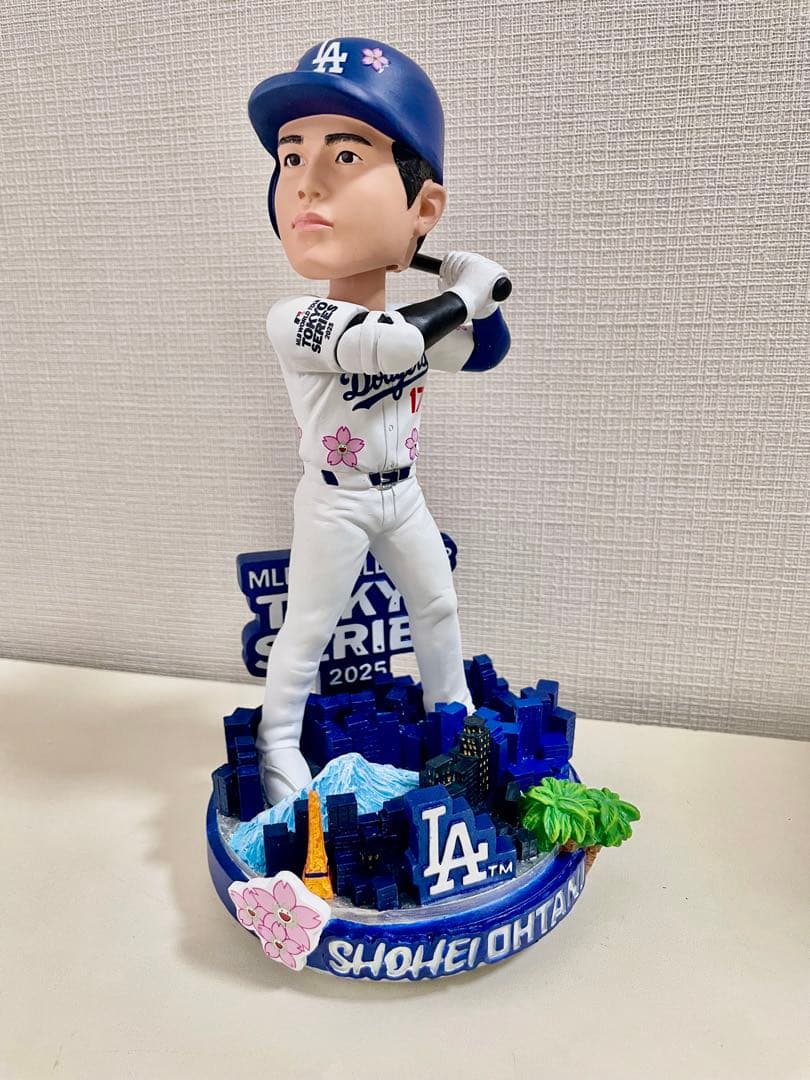 村上隆 + MLB 東京シリーズ 2025 FOCO 大谷翔平　ボブルヘッド