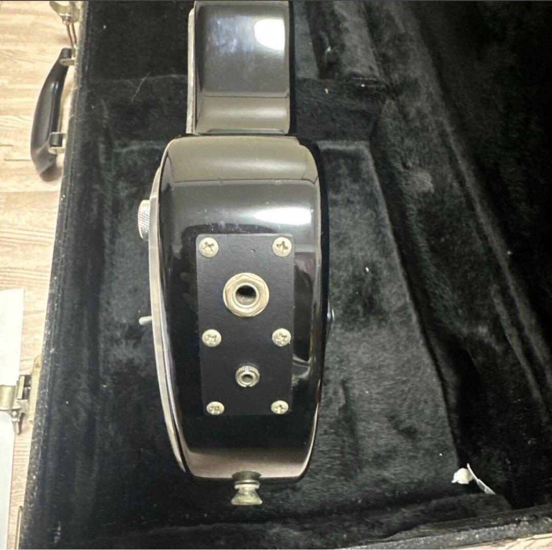 限定30本FERNANDES フェルナンデス アンプ内蔵エレキギター